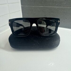 Excellent Condition Tom Ford Fausto Black Sunglasses